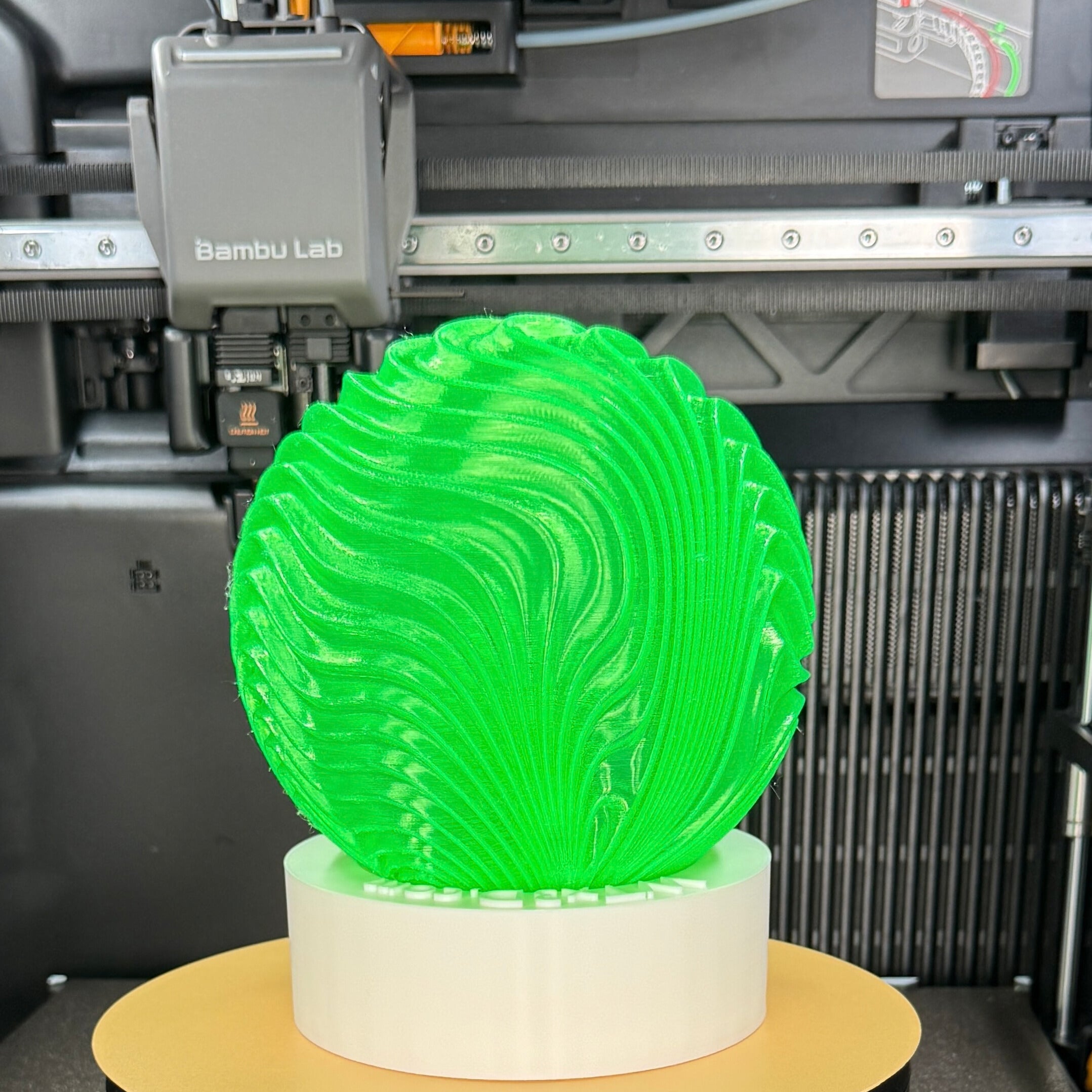 WTx3D-Ripple-Studio-3D-Printed-Lamp-green-PLA-Unlit